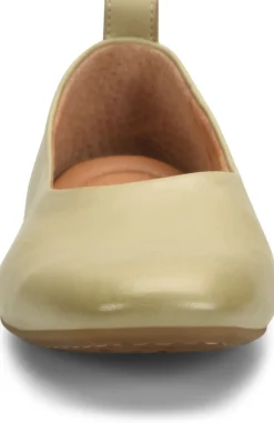 Born Shoes Beca Store